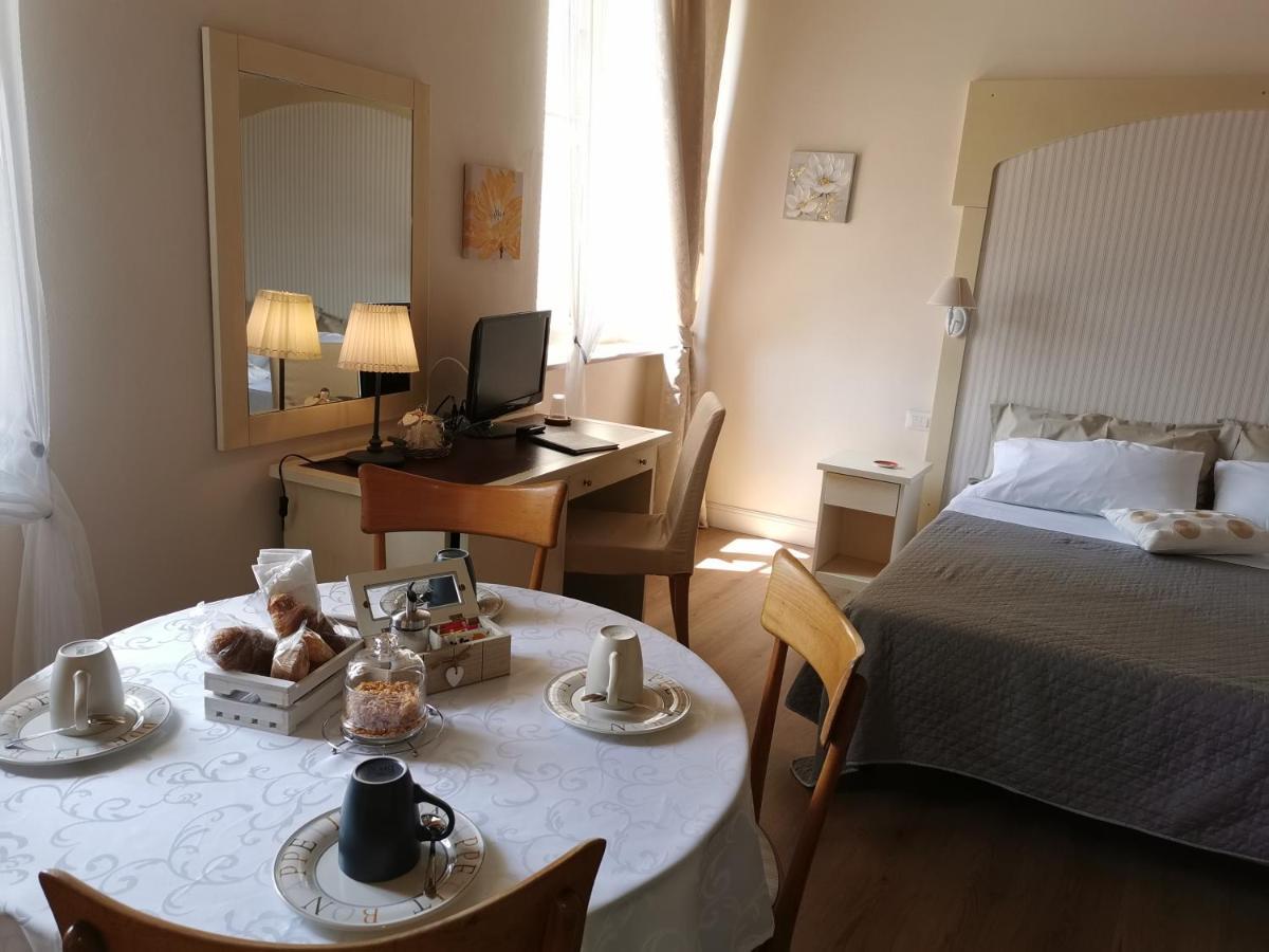 Ariediparma - Rooms&Apartments Ngoại thất bức ảnh